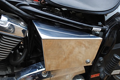 商品詳細 DS250用ステンレス製サイドカバー « 部品屋K&W